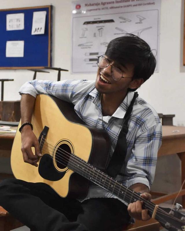 Deepanshu